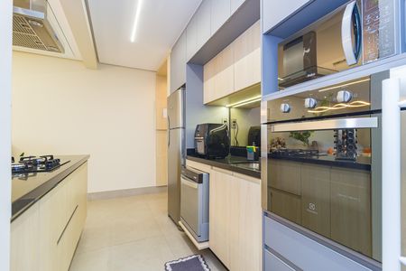 Apartamento à venda com 82m², 2 quartos e 2 vagasCozinha