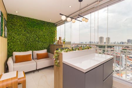 Apartamento à venda com 82m², 2 quartos e 2 vagasVaranda