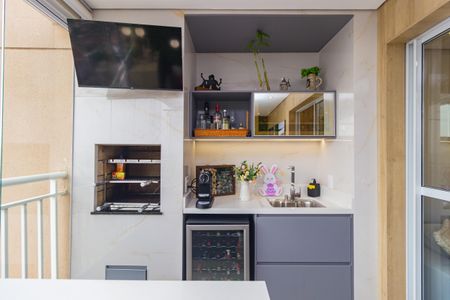 Apartamento à venda com 82m², 2 quartos e 2 vagasVaranda