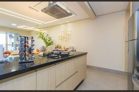 Apartamento à venda com 82m², 2 quartos e 2 vagasCozinha