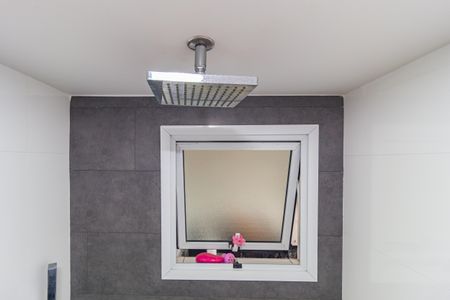 Apartamento à venda com 82m², 2 quartos e 2 vagasDetalhe Banheiro - Social