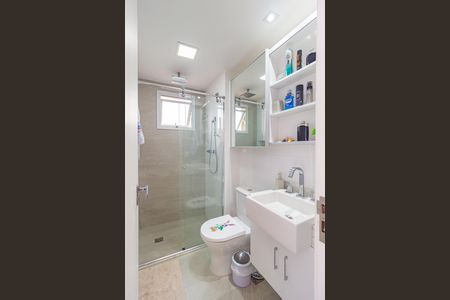 Apartamento à venda com 82m², 2 quartos e 2 vagasBanheiro - Suíte