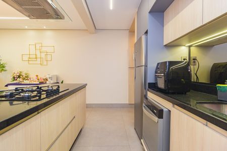 Apartamento à venda com 82m², 2 quartos e 2 vagasCozinha