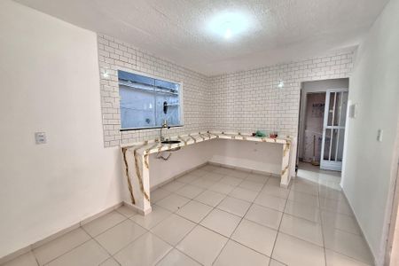 Cozinha de casa para alugar com 3 quartos, 80m² em Saracuruna, Duque de Caxias