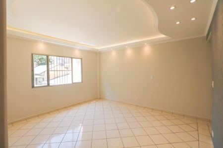 Apartamento à venda com 79m², 2 quartos e 1 vaga Apartamento à venda com 79m², 2 quartos e 1 vagaSala