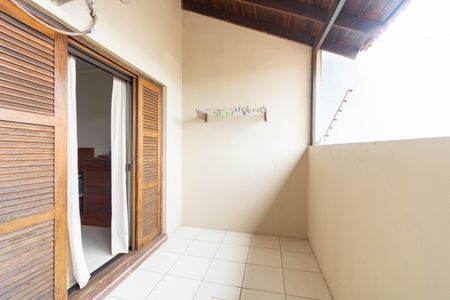 Casa à venda com 3 quartos, 149m² em Harmonia, Canoas