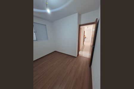 Apartamento à venda com 48m², 2 quartos e 1 vagaQuarto