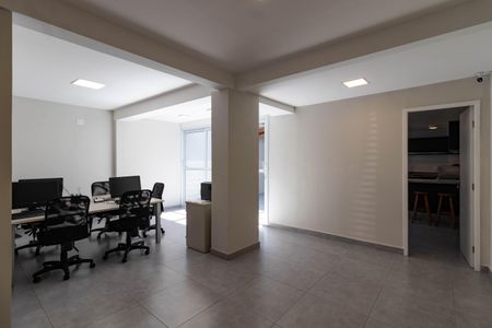 Sala de casa à venda com 3 quartos, 185m² em Água Branca, São Paulo