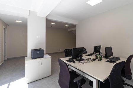 Sala de casa à venda com 3 quartos, 185m² em Água Branca, São Paulo