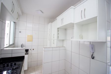 Apartamento para alugar com 71m², 3 quartos e 2 vagas Apartamento para alugar com 71m², 3 quartos e 2 vagasCozinha e Área de Serviço