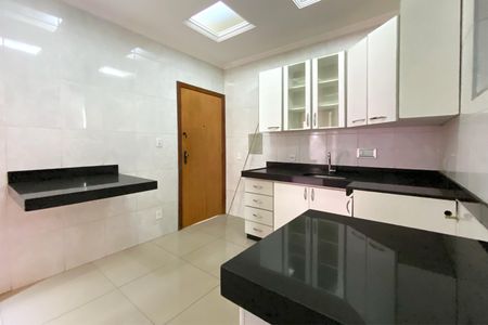 Apartamento à venda com 87m², 3 quartos e 1 vaga Apartamento à venda com 87m², 3 quartos e 1 vagaCozinha