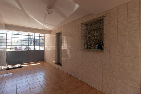Casa à venda com 140m², 3 quartos e 3 vagasGaragem