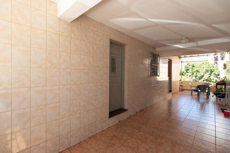Casa à venda com 140m², 3 quartos e 3 vagasGaragem