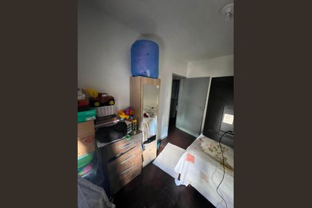 Quarto de apartamento à venda com 2 quartos, 55m² em Santo Antônio, Porto Alegre