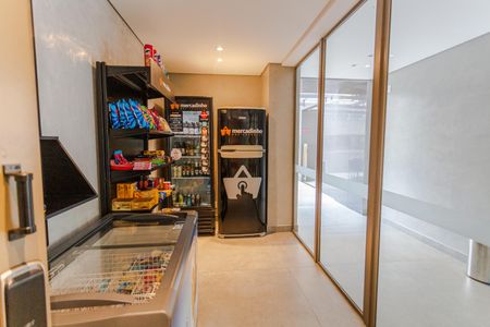 Apartamento para alugar com 66m², 2 quartos e 2 vagas Apartamento para alugar com 66m², 2 quartos e 2 vagasÁrea comum - Mercadinho