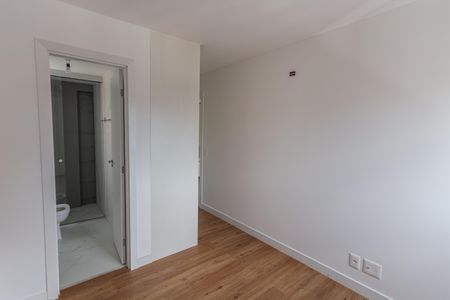 Apartamento para alugar com 66m², 2 quartos e 2 vagas Apartamento para alugar com 66m², 2 quartos e 2 vagasSuíte