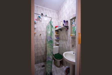 Casa para alugar com 66m², 3 quartos e 1 vaga Casa para alugar com 66m², 3 quartos e 1 vagaBanheiro Social