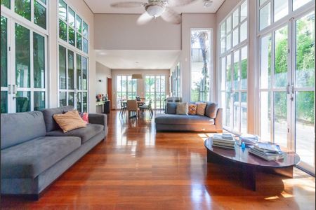 Foto 01 de casa à venda com 5 quartos, 690m² em Jardim Paulista, São Paulo