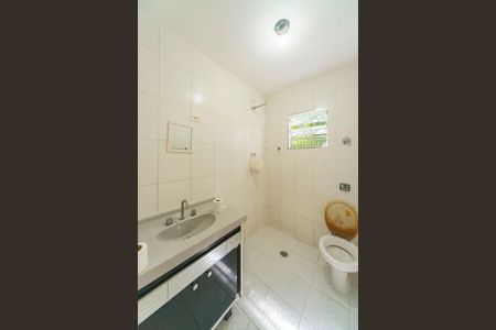 Casa à venda com 200m², 1 quarto e sem vaga Casa à venda com 200m², 1 quarto e sem vagaBanheiro