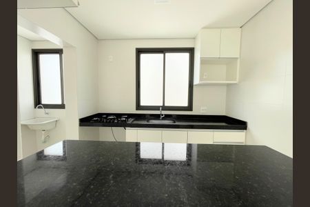 Cozinha de apartamento à venda com 3 quartos, 70m² em Castelo, Belo Horizonte