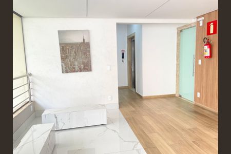 Apartamento à venda com 70m², 3 quartos e 2 vagasHall de entrada
