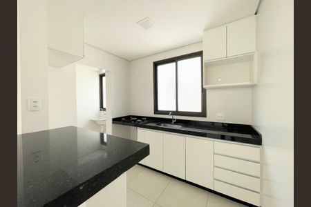 Cozinha de apartamento à venda com 3 quartos, 70m² em Castelo, Belo Horizonte