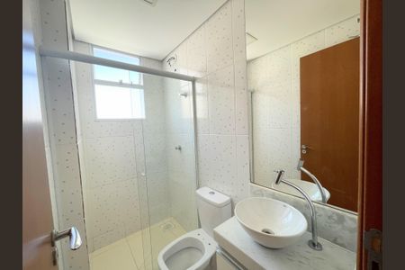 Banheiro social de apartamento à venda com 2 quartos, 126m² em Ouro Preto, Belo Horizonte