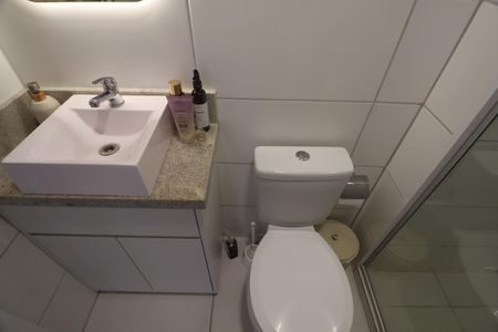 Apartamento para alugar com 53m², 2 quartos e 1 vagaBanheiro 