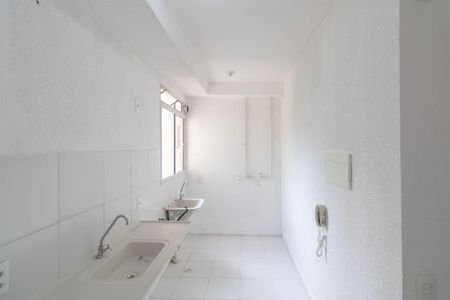 Apartamento para alugar com 45m², 2 quartos e 1 vagaCozinha e Área de Serviço