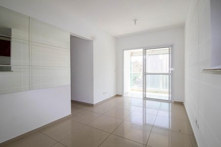 Sala de apartamento para alugar com 3 quartos, 73m² em Vila Andrade, São Paulo