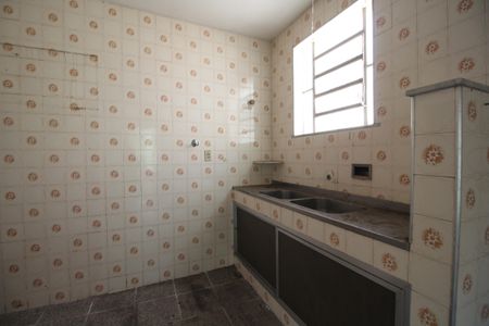 Casa à venda com 480m², 3 quartos e 3 vagasCozinha