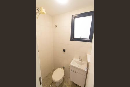 Apartamento para alugar com 160m², 3 quartos e 2 vagasBanheiro de serviço