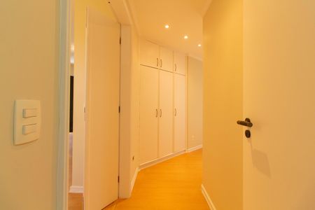 Apartamento para alugar com 160m², 3 quartos e 2 vagasCorredor