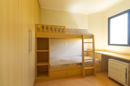 Apartamento para alugar com 160m², 3 quartos e 2 vagasQuarto 2