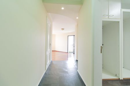 Apartamento para alugar com 160m², 3 quartos e 2 vagasCorredor