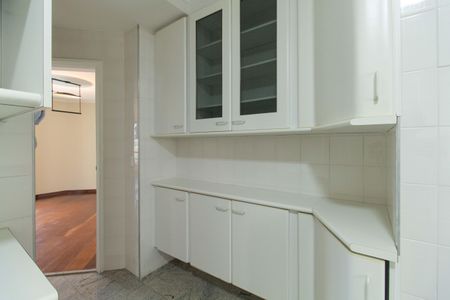 Apartamento para alugar com 160m², 3 quartos e 2 vagasCozinha