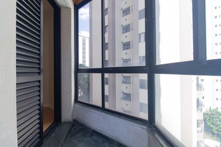 Apartamento para alugar com 160m², 3 quartos e 2 vagasVaranda da Suíte