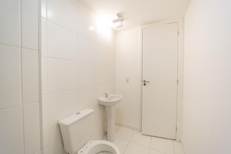 Apartamento para alugar com 34m², 2 quartos e sem vagaBanheiro