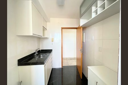 Apartamento à venda com 70m², 3 quartos e 2 vagasCozinha