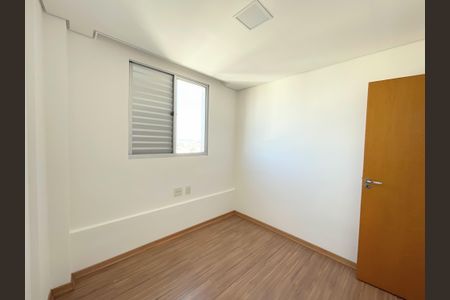 Apartamento à venda com 70m², 3 quartos e 2 vagasQuarto 1
