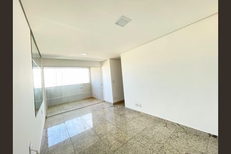 Apartamento à venda com 70m², 3 quartos e 2 vagasSala / Varanda