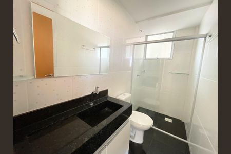 Apartamento à venda com 70m², 3 quartos e 2 vagasBanheiro social