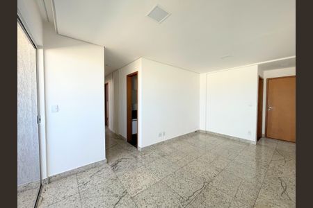 Apartamento à venda com 70m², 3 quartos e 2 vagasSala