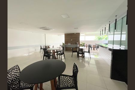 Apartamento à venda com 70m², 3 quartos e 2 vagasSalão de Festas