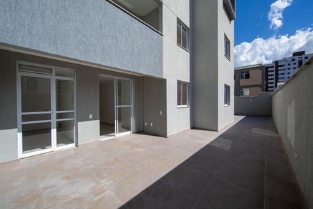 Apartamento à venda com 170m², 3 quartos e 3 vagas Apartamento à venda com 170m², 3 quartos e 3 vagasAREA PRIVATIVA