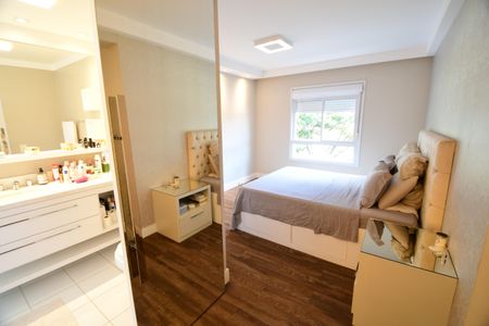 Apartamento à venda com 137m², 2 quartos e 2 vagasQuarto 2 - Suíte