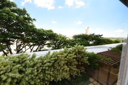 Apartamento à venda com 137m², 2 quartos e 2 vagasQuarto 2 - Suíte Vista