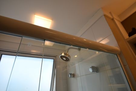 Apartamento à venda com 137m², 2 quartos e 2 vagasBanheiro Suíte