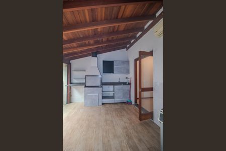 Casa para alugar com 140m², 3 quartos e 2 vagasquintal/Area de serviço