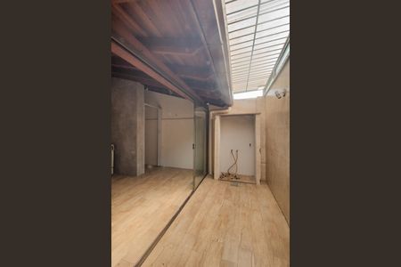 Casa para alugar com 140m², 3 quartos e 2 vagasquintal/Area de serviço